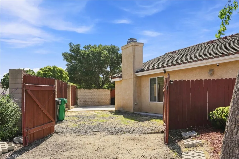 1834 Duke Santa Maria, CA 93454