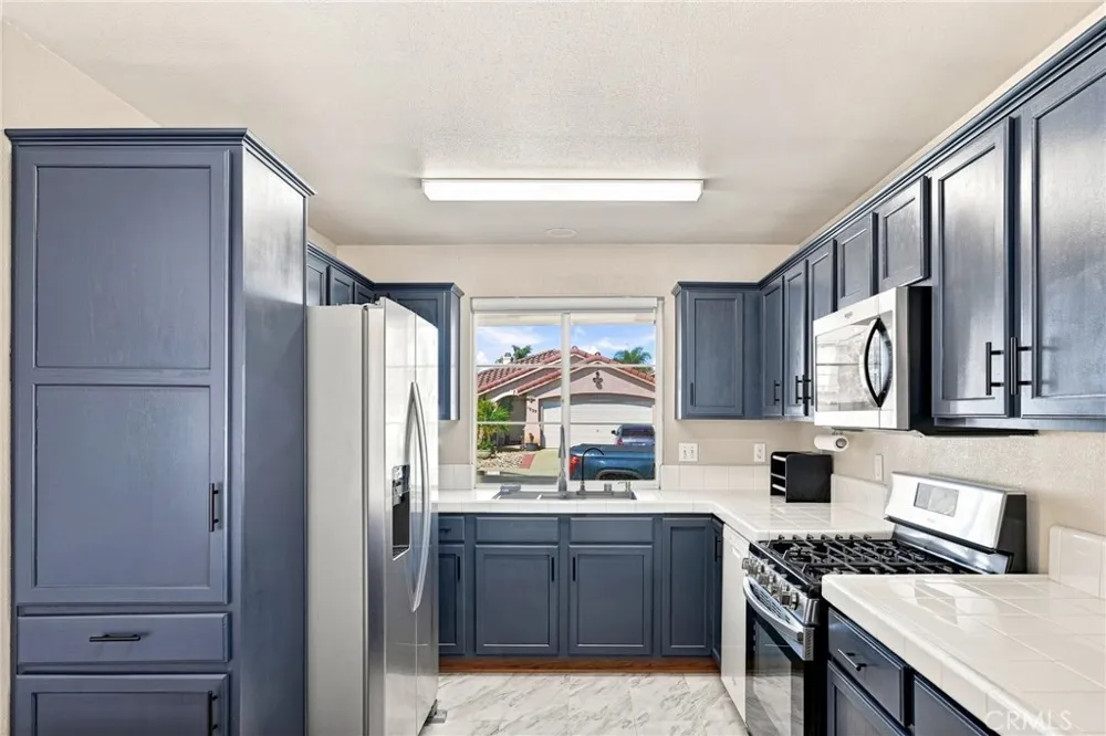 1834 Duke Santa Maria, CA 93454