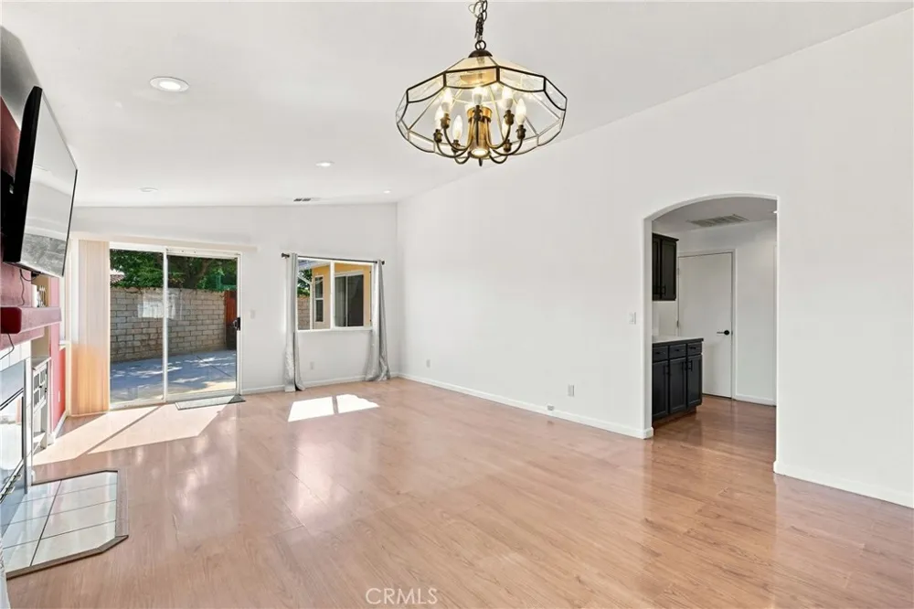 1834 Duke Santa Maria, CA 93454