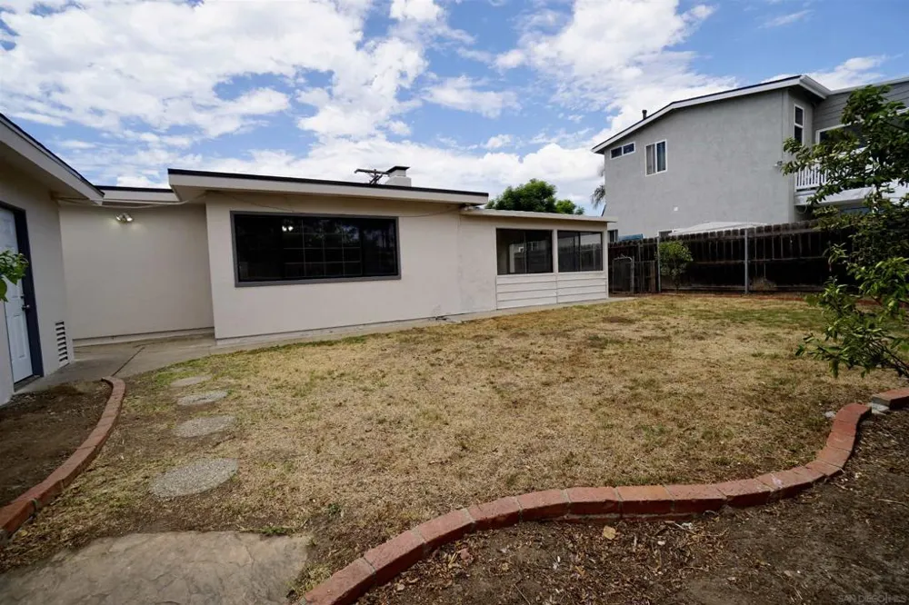 2523 Pergl Street Lemon Grove, CA 91945