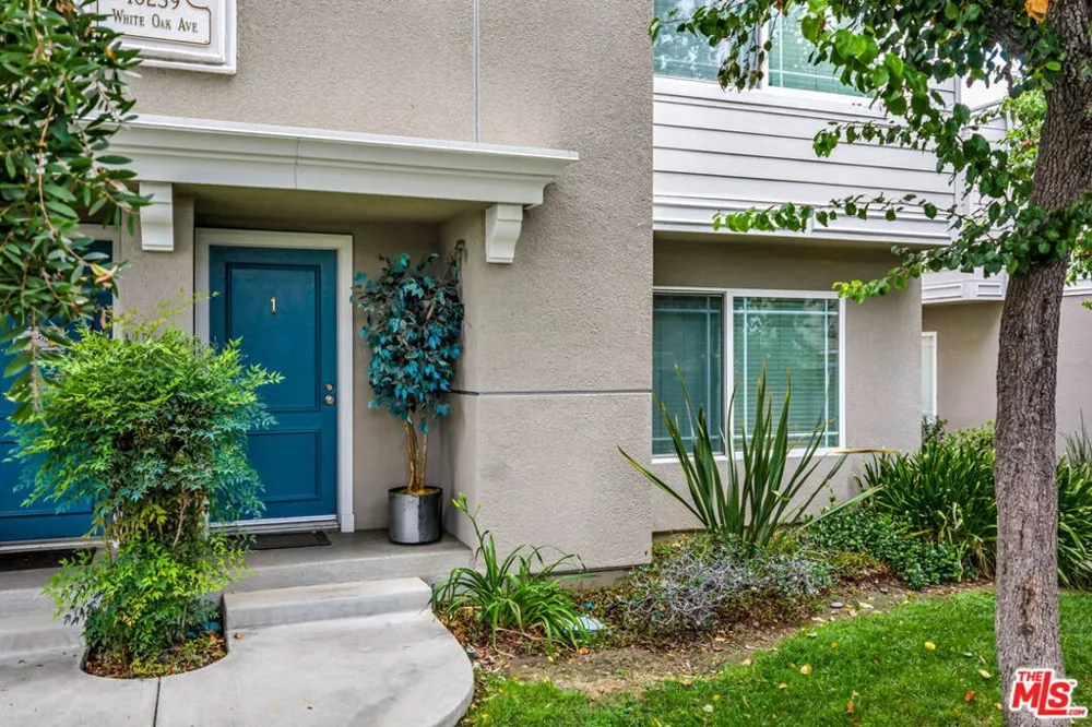 10239 White Oak Avenue #1 Los Angeles, CA 91325