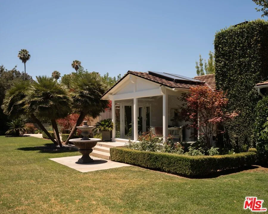 880 Canterbury Road San Marino, CA 91108