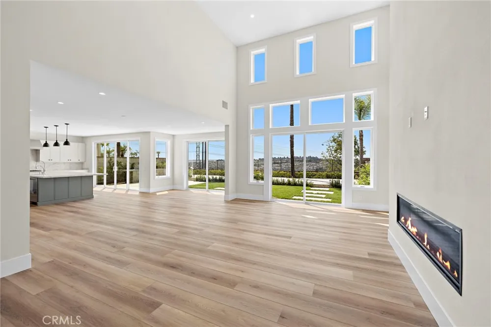 22661 Sweetmeadow Mission Viejo, CA 92692