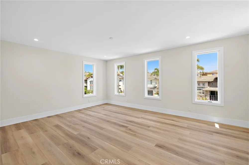 22661 Sweetmeadow Mission Viejo, CA 92692