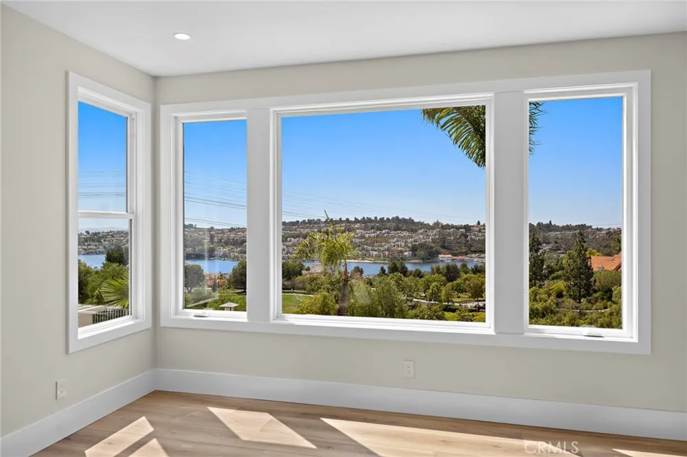 22661 Sweetmeadow Mission Viejo, CA 92692