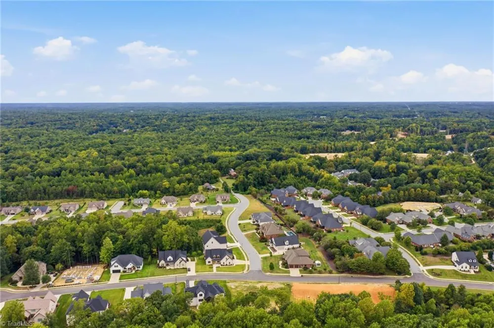 2864 Saint Giles Court High Point, NC 27262