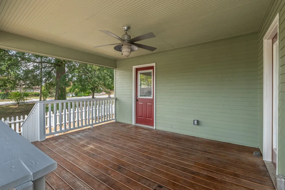 410 1st Ave Fayetteville, TN 37334