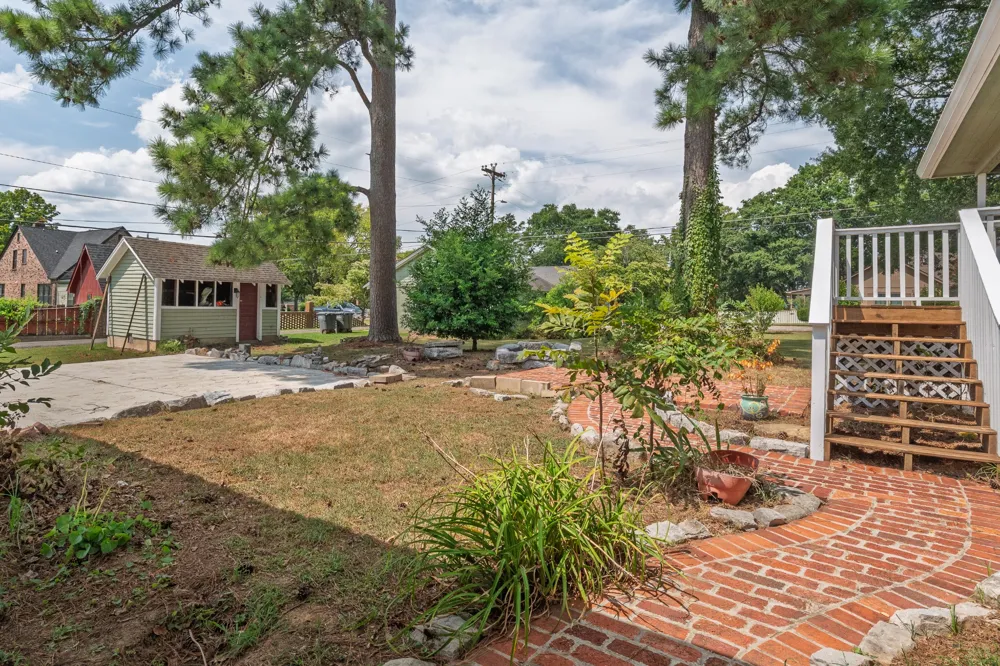 410 1st Ave Fayetteville, TN 37334