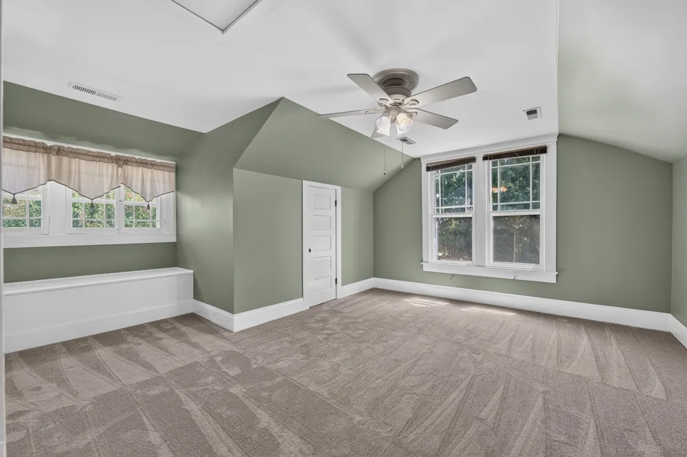 410 1st Ave Fayetteville, TN 37334