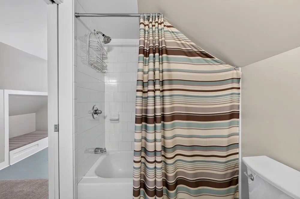 410 1st Ave Fayetteville, TN 37334
