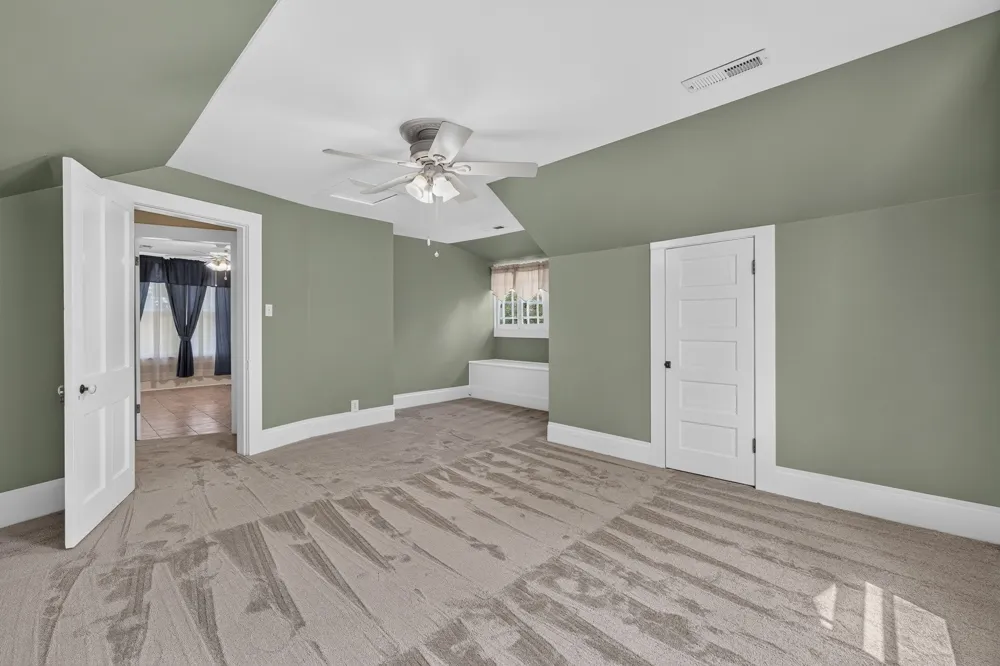 410 1st Ave Fayetteville, TN 37334