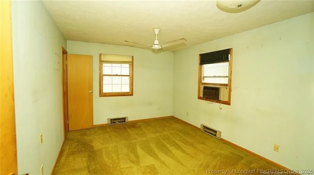 19101 Wagram Road Laurinburg, NC 28352