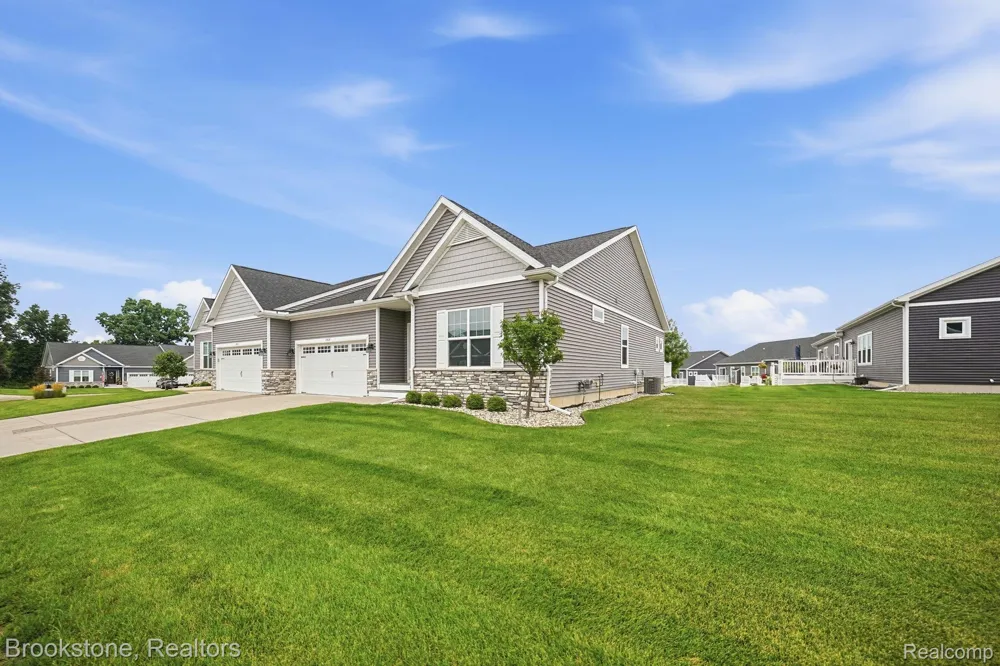 2838 Blue Sky Drive #42 Oceola Township, MI 48843