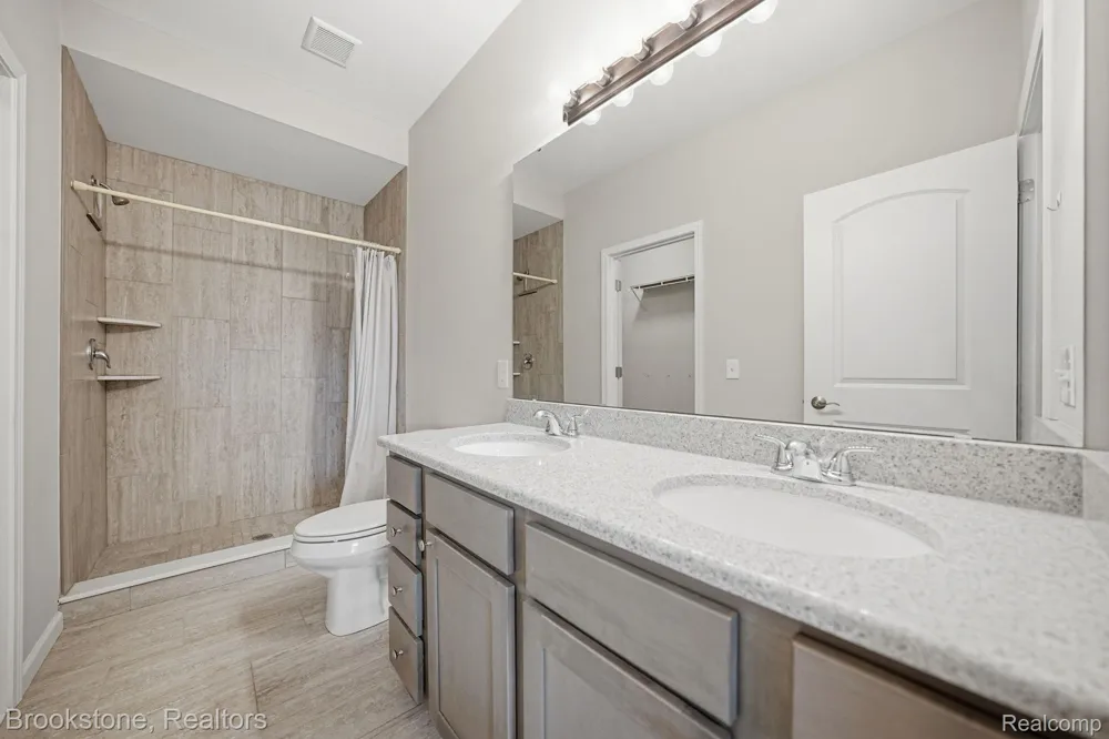 2838 Blue Sky Drive #42 Oceola Township, MI 48843