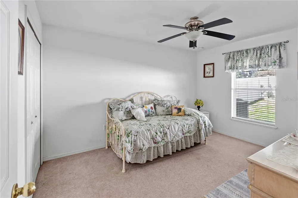 1303 HAWKS NEST AVENUE Groveland, FL 34736