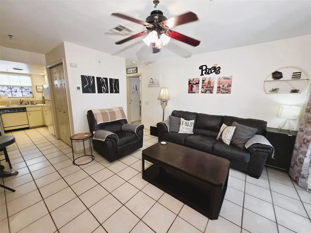 2210 VISTA DEL SOL CIRCLE #502 Lutz, FL 33558