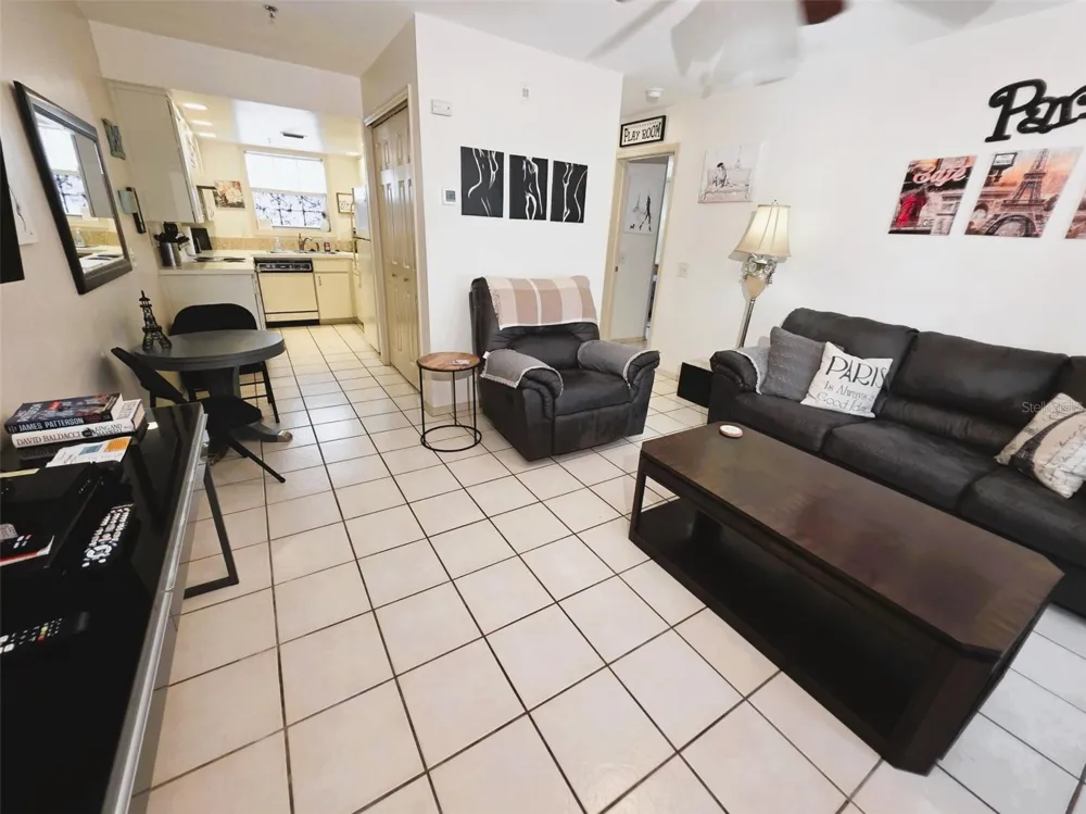2210 VISTA DEL SOL CIRCLE #502 Lutz, FL 33558
