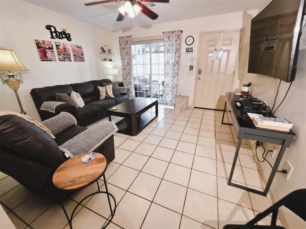 2210 VISTA DEL SOL CIRCLE #502 Lutz, FL 33558