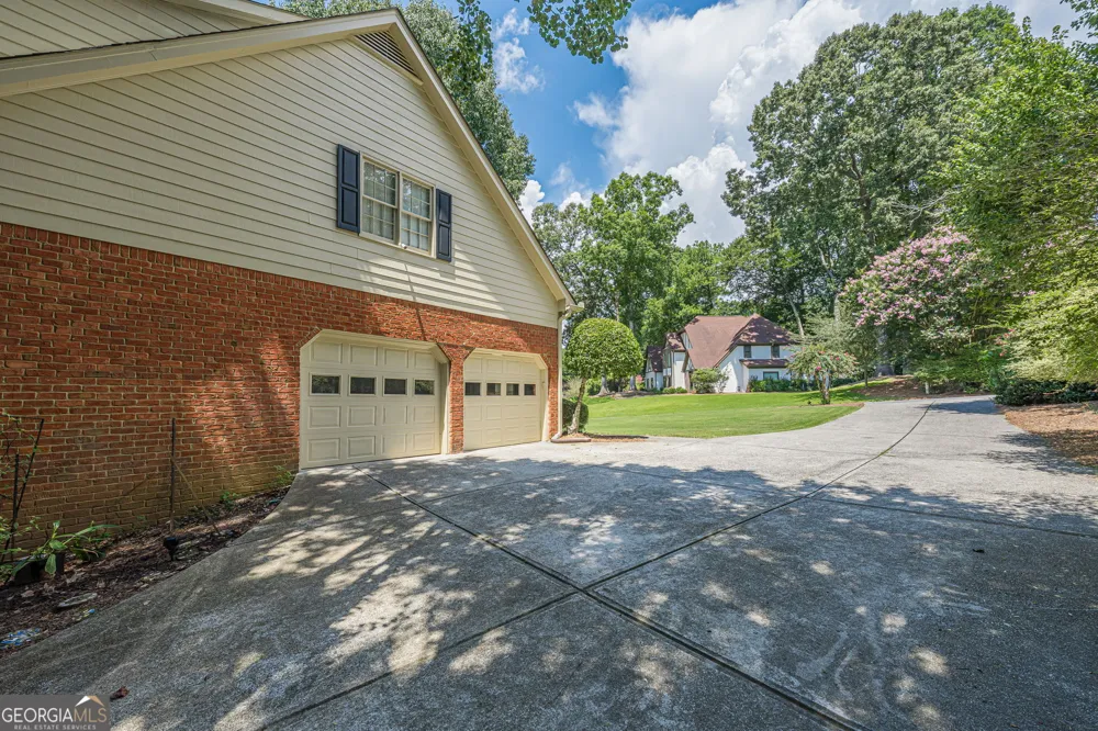 5535 Grove Point RD Johns Creek, GA 30022