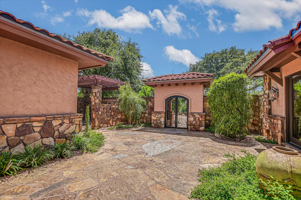405 The Trails Parkway Horseshoe Bay, TX 78657