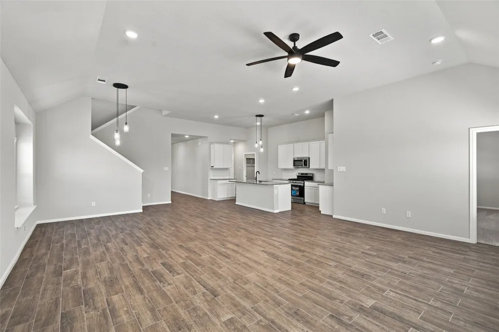 1345 Fox Glen Trail Crowley, TX 76036