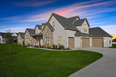 3201 Dakota Drive