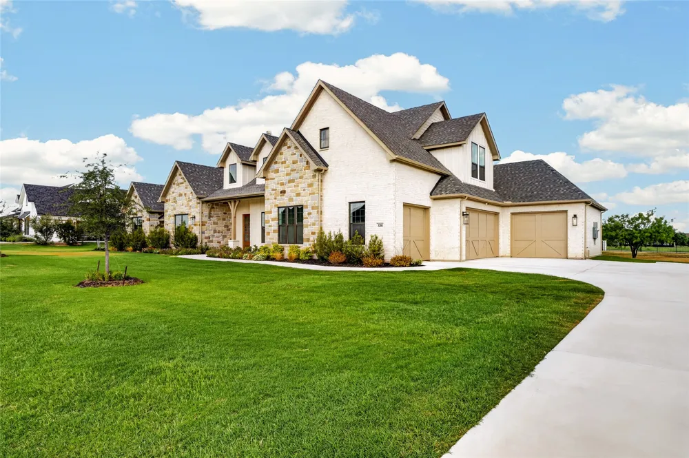3201 Dakota Drive Northlake, TX 76226