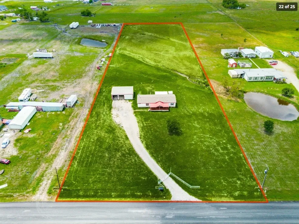 19928 County Road 590 Nevada, TX 75173