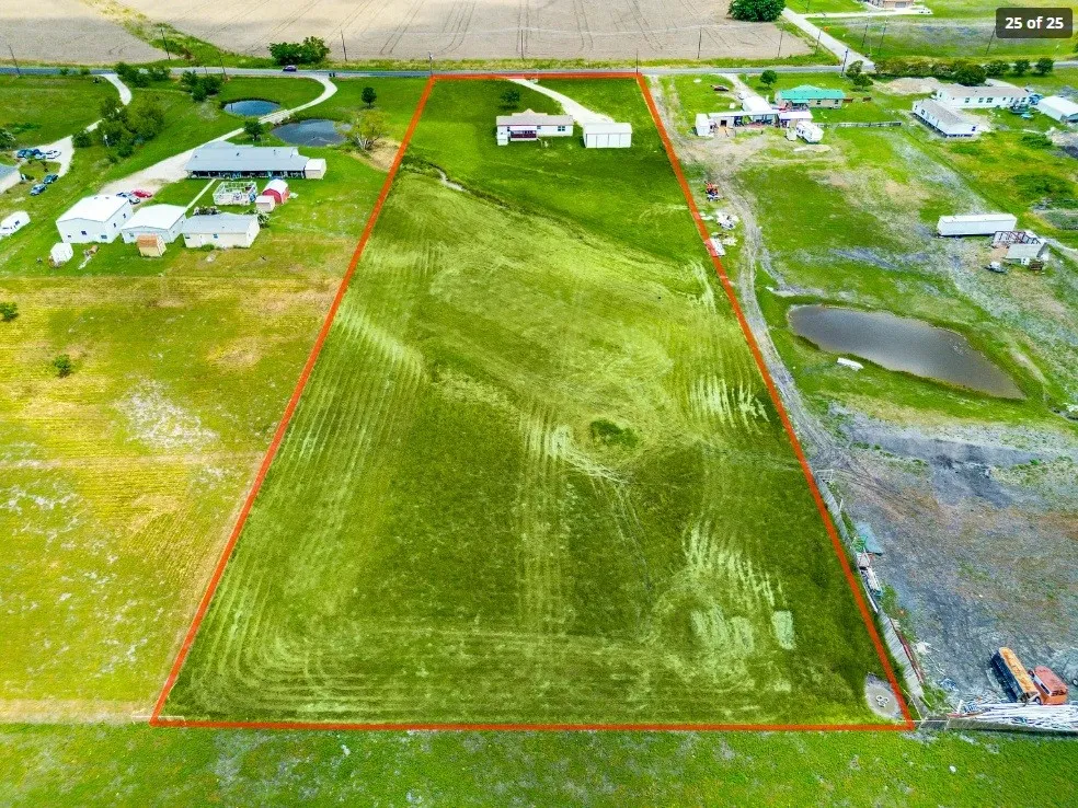 19928 County Road 590 Nevada, TX 75173