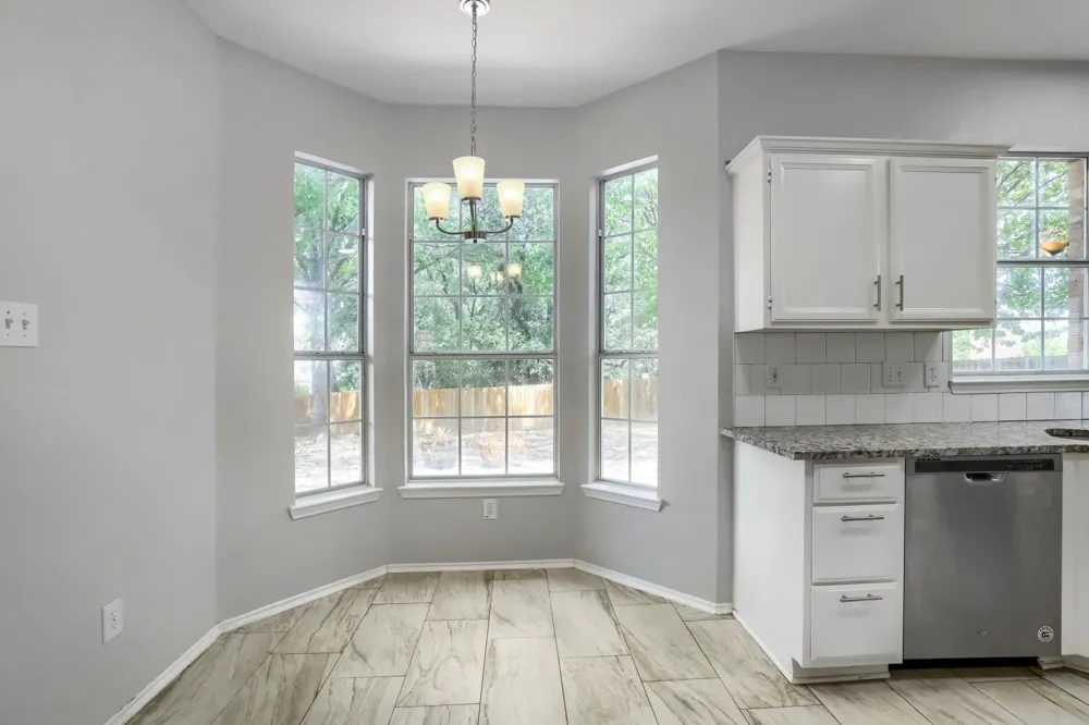 1153 Regal Drive Garland, TX 75040
