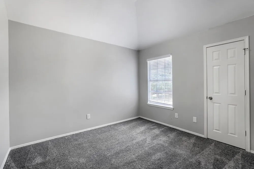 1153 Regal Drive Garland, TX 75040