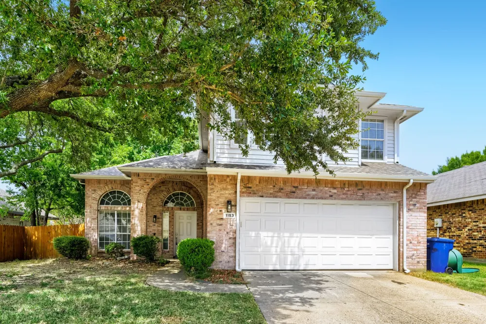 1153 Regal Drive Garland, TX 75040