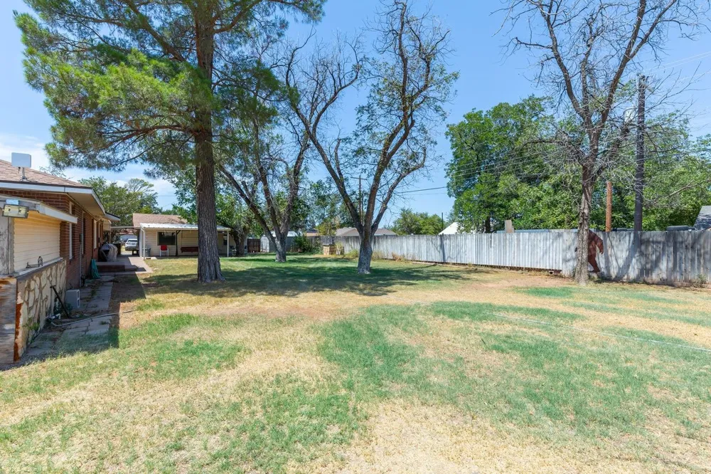 400 3rd Street Knox City, TX 79529