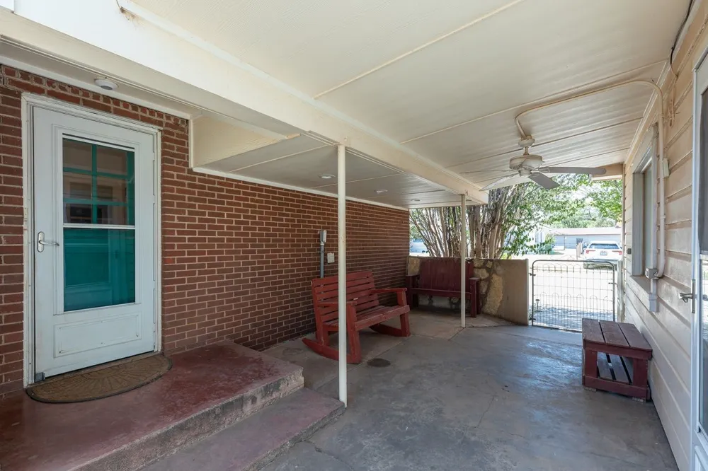 400 3rd Street Knox City, TX 79529