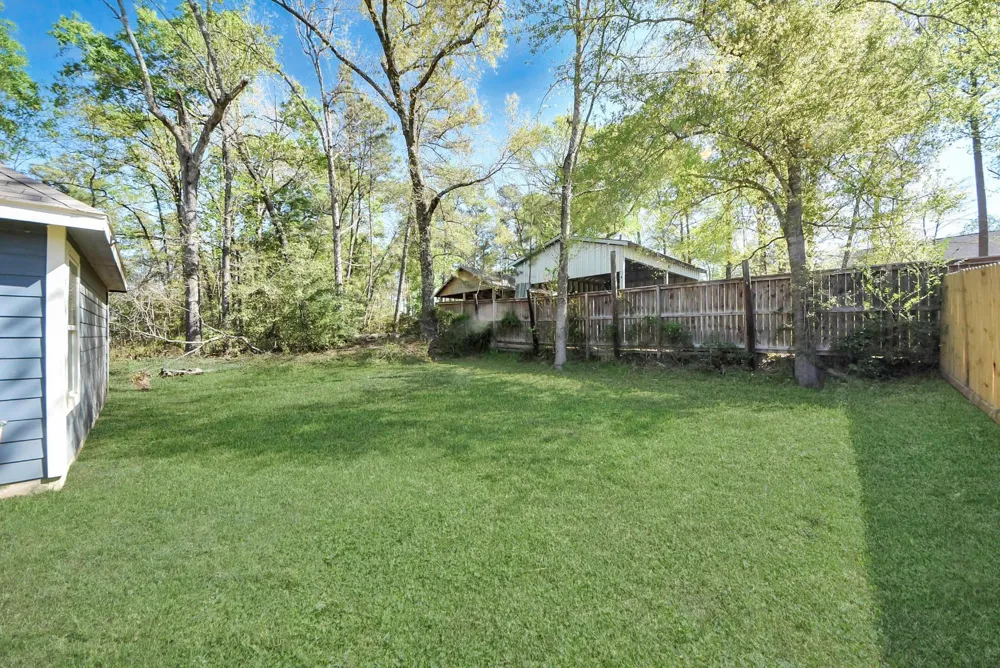 14790 Bowie Lane Willis, TX 77378
