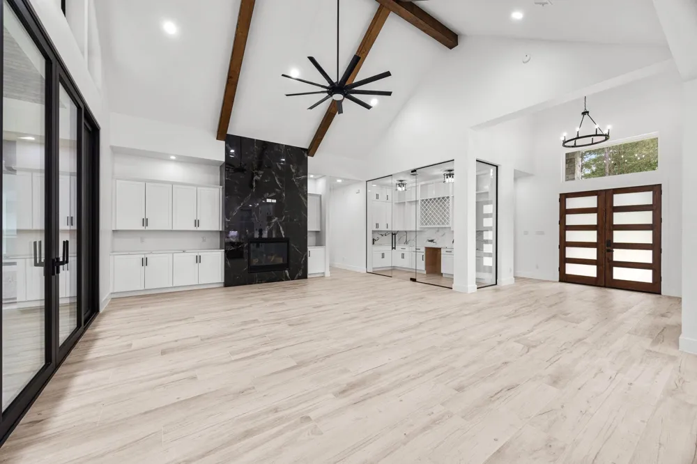13010 Royal Hill Court Montgomery, TX 77316