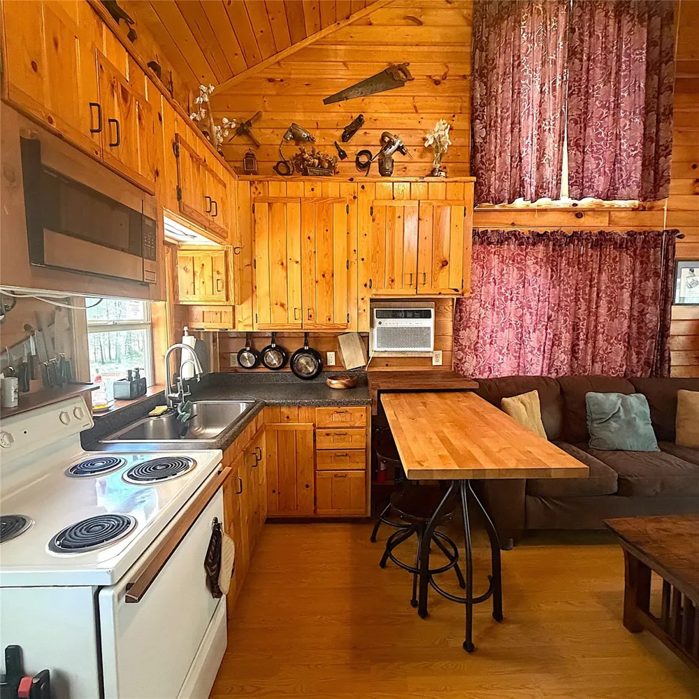 7991 Pr 1235 Centerville, TX 75833