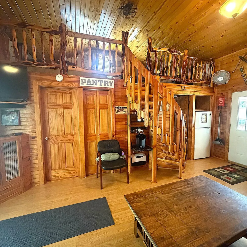 7991 Pr 1235 Centerville, TX 75833