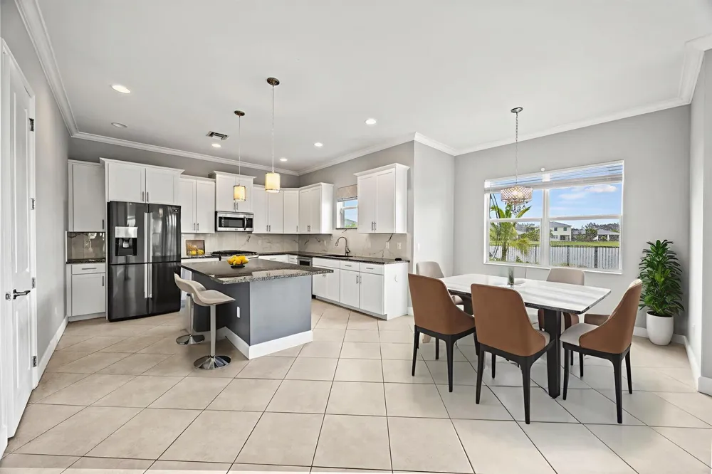 16007 Whippoorwill Circle Westlake, FL 33470