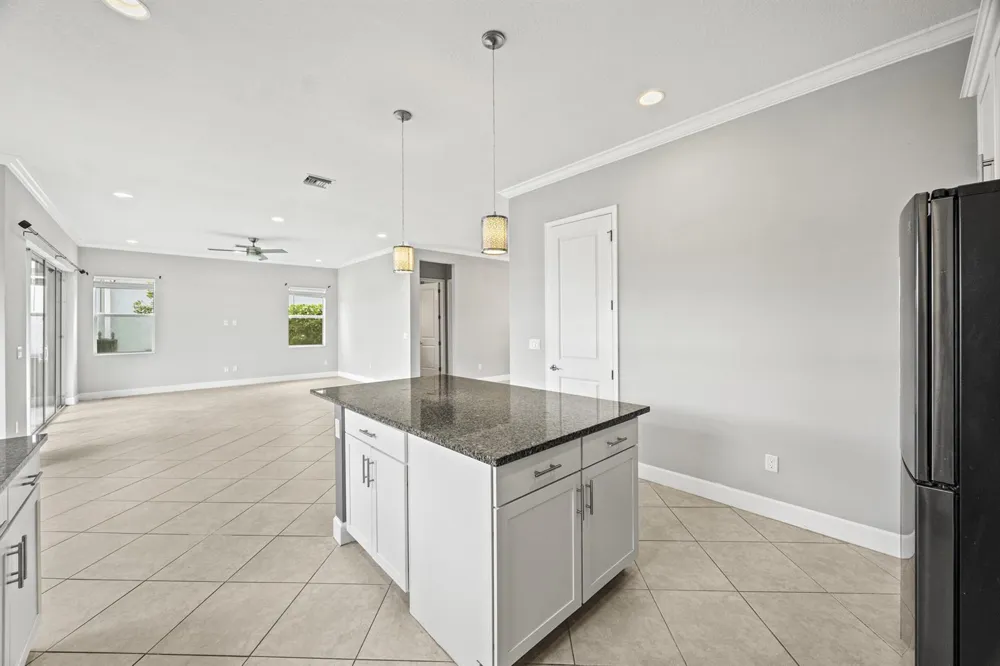 16007 Whippoorwill Circle Westlake, FL 33470