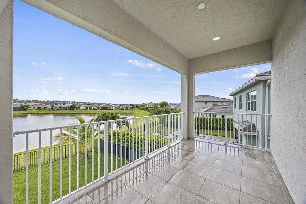 16007 Whippoorwill Circle Westlake, FL 33470