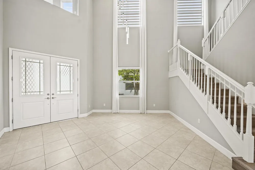 16007 Whippoorwill Circle Westlake, FL 33470
