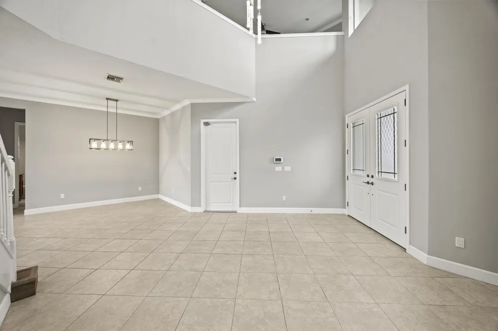 16007 Whippoorwill Circle Westlake, FL 33470