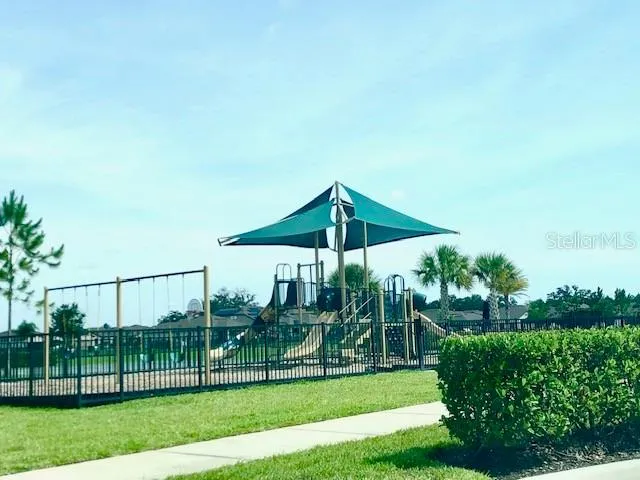 2674 MEAD AVENUE St Cloud, FL 34771