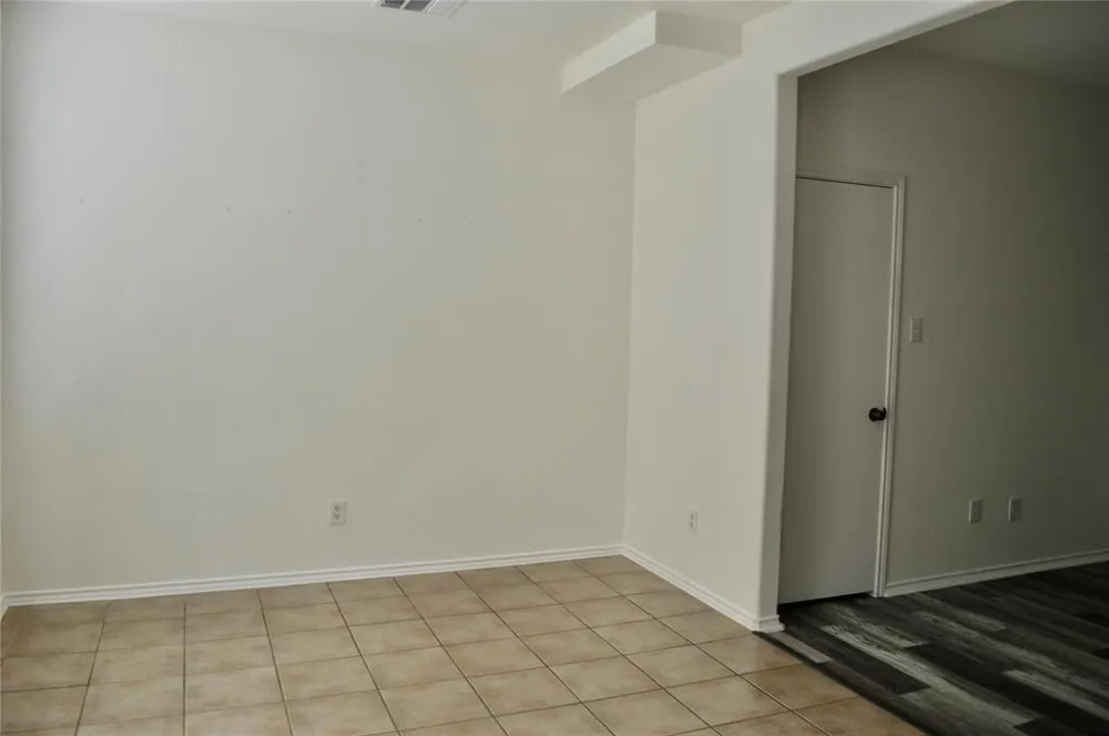 13 Verde Ranch Loop Leander, TX 78641