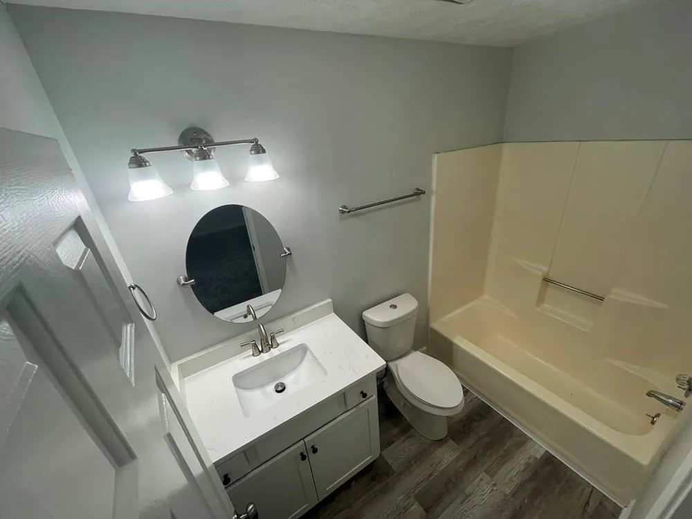 2260 Newport Landing Alpharetta, GA 30009