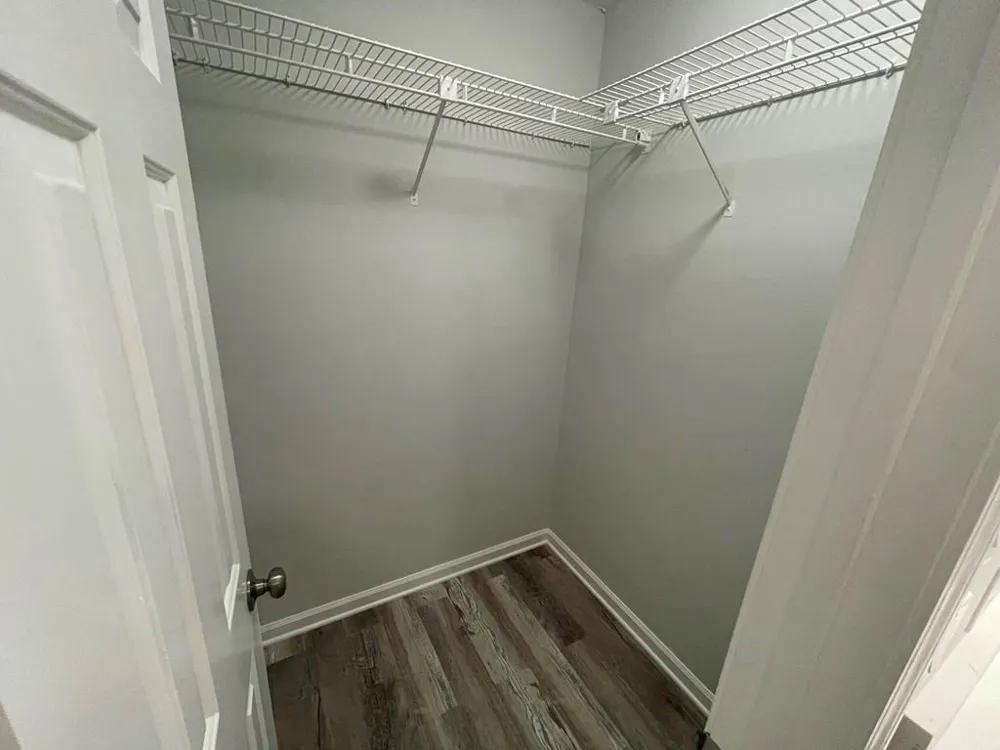 2260 Newport Landing Alpharetta, GA 30009