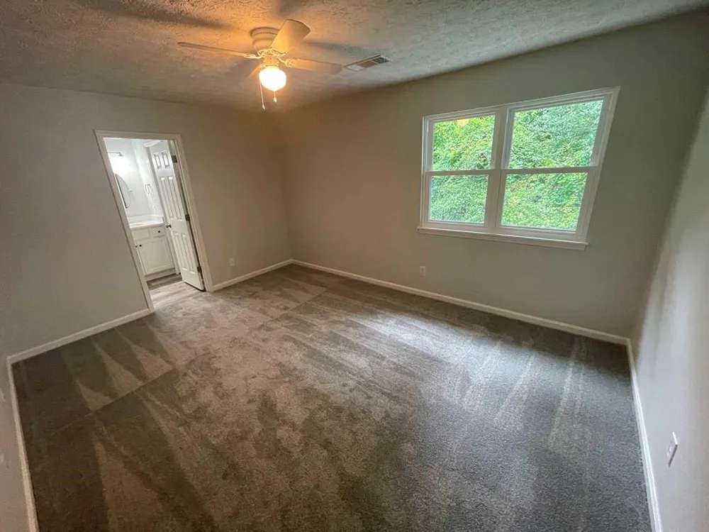 2260 Newport Landing Alpharetta, GA 30009