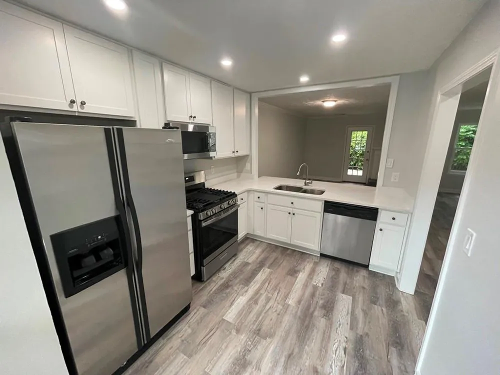 2260 Newport Landing Alpharetta, GA 30009
