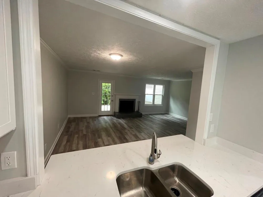 2260 Newport Landing Alpharetta, GA 30009